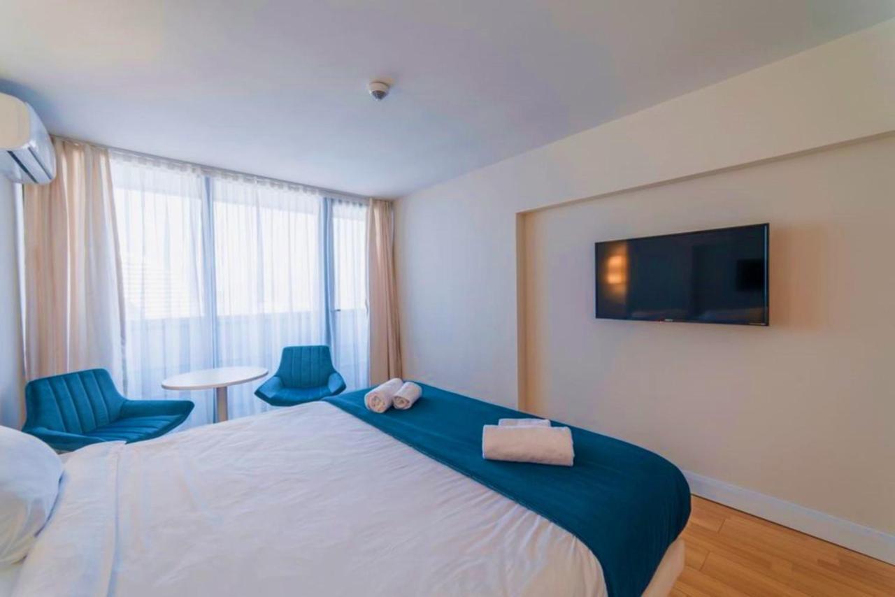 Superior Apartments Orbi City Sea View Batumi Exteriör bild